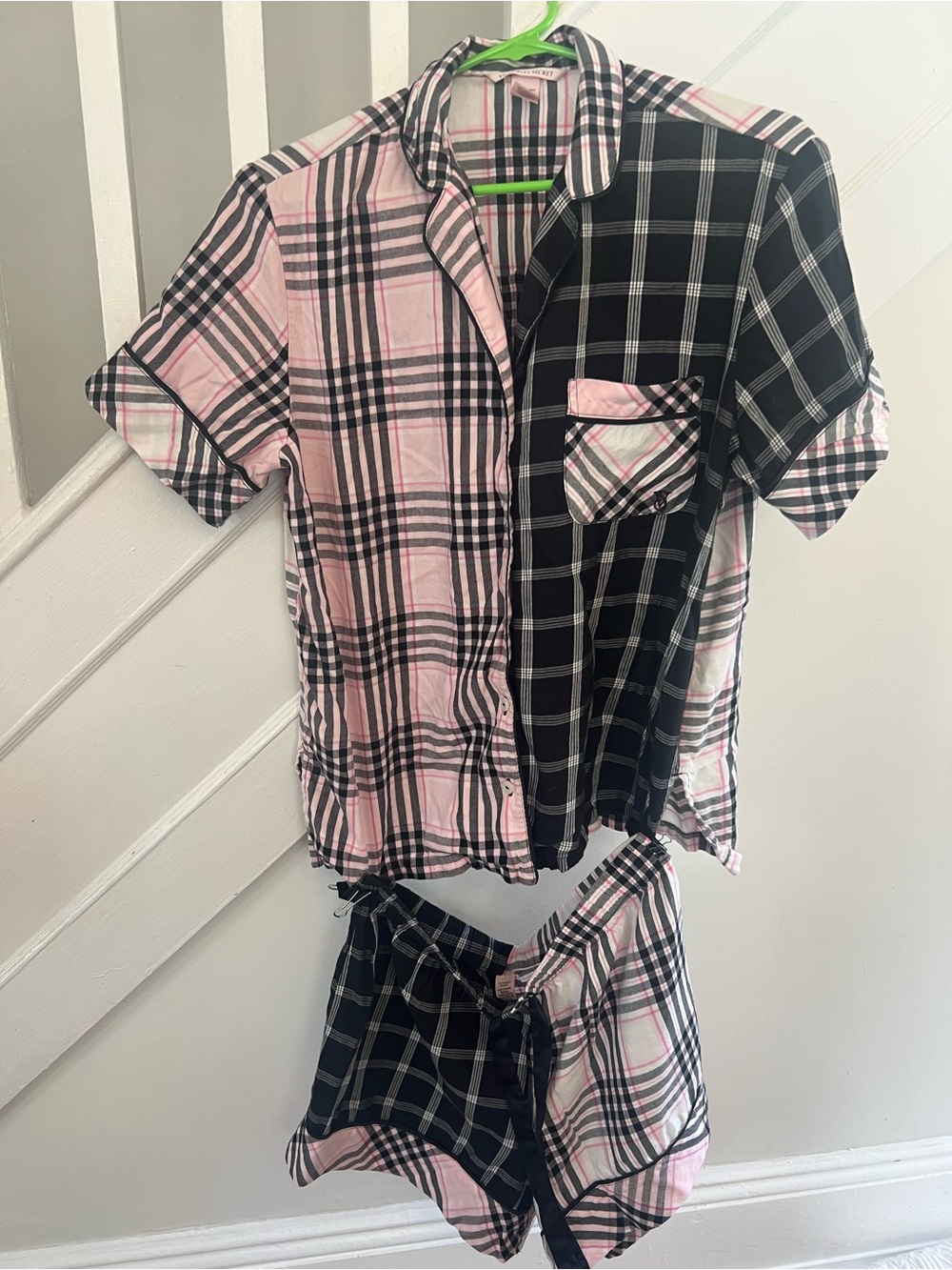 Victoria’s Secret pajama set shorts & shirt Medium Plaid